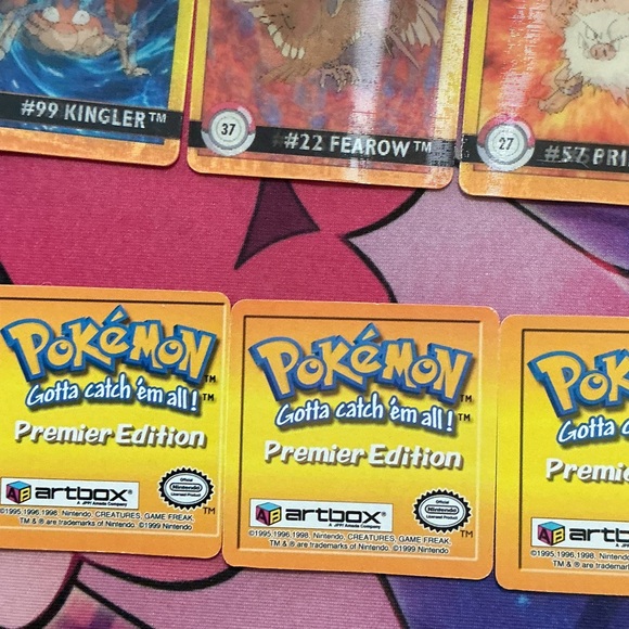 Pokemon Holographic Card Set with Vibrant Colors - crrs.pl